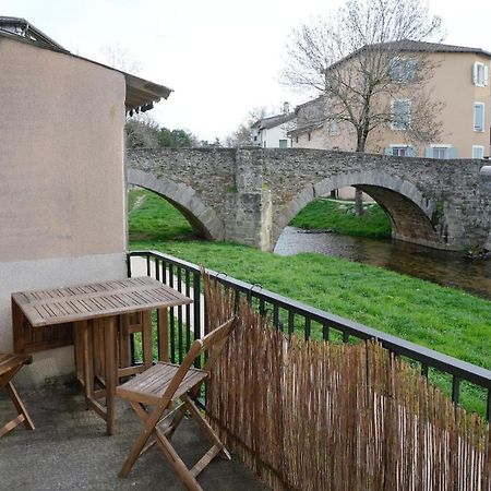 Auberge Du Vieux Pont Бриньє Екстер'єр фото